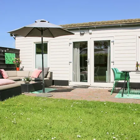 De Flamingo - Zomerparadijs Met Grote Tuin Nabij En Bos Bergen & Schoorl Holiday home Warmenhuizen