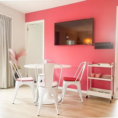 De Flamingo - Zomerparadijs Met Grote Tuin Nabij En Bos Bergen & Schoorl Holiday home Warmenhuizen